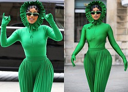 Cardi B trùm đồ xanh lét dự sự kiện quốc tế, làm bật lên body khó tin: Vừa sinh con 1 tháng mà eo siêu nhỏ, vòng 3 nhìn "hết hồn"