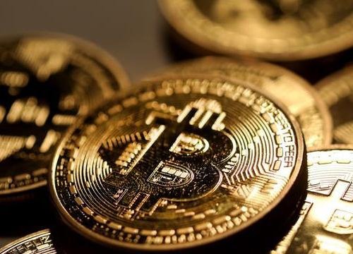 Cơn biến động từ đáy sâu, bitcoin bật tăng giá mạnh