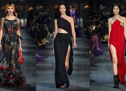 BST Valentino Xuân Hè 2022: Cuộc xâm nhập Gen Z bằng các thiết kế vượt thời gian đầy mê hoặc của Pierpaolo Piccioli