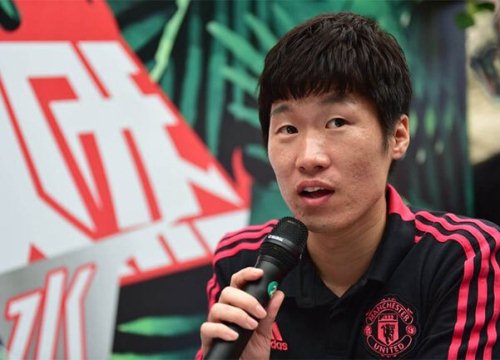 Park Ji Sung đề nghị fan MU ngừng hát 'bài ca thịt chó'