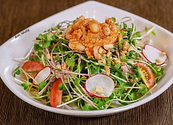 Trưa nay ăn gì: salad cá ngừ và rau mầm bổ dưỡng bất ngờ