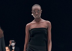 Chi tiết rùng mình khiến hãng Givenchy bị lên án ở Fashion Week và đây không phải là lần đầu có hiện tượng này