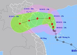 Bão số 7 liên tục đổi hướng, gây gió giật cấp 11 khi vào vịnh Bắc Bộ