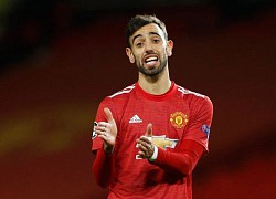 Bruno Fernandes thường xuyên liên hệ với Raphinha, mục tiêu của Man United