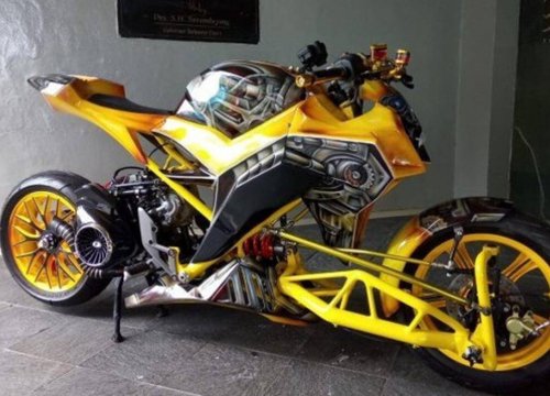 Honda Vario 125 hóa thân thành siêu robot Bumblebee