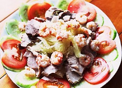 Món salad tôm bưởi chua ngọt thanh mát