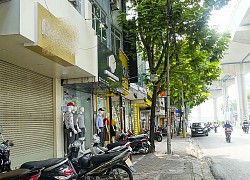 Sau vụ đánh ghen náo loạn Hồ Tây, 3 shop quần áo của "tiểu tam" đều bất ngờ cửa đóng then cài