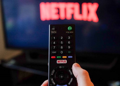 Sử dụng tài khoản Netflix, người đàn ông đau đớn phát hiện vợ mình nay đã thành vợ người ta