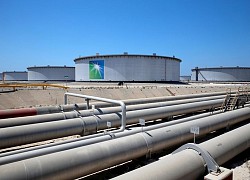 Tập đoàn dầu khí Aramco giảm giá dầu cho khách mua châu Á, châu Âu và Mỹ