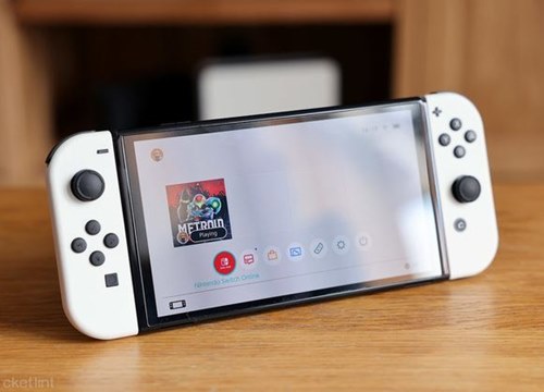 Mở hộp Nintendo Switch OLED: Đẹp tinh khôi, chơi cực đã