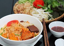 Món bún riêu kiểu miền Nam ngon đúng điệu