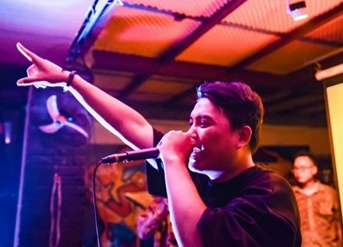 Nam rapper nằm ngoài sự chỉ trích hướng về làng rap, sáng tác sao được netizen khen "như tranh như hoạ", "gieo vần số 1 Việt Nam"?