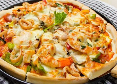 Cách làm pizza hải sản chuẩn vị Ý tại nhà, nóng giòn hấp dẫn hơn cả nhà hàng