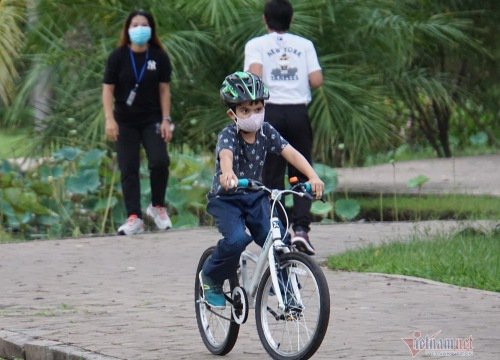 Long An: Người đi mua sắm, thể dục... phải có xét nghiệm âm tính