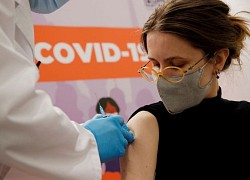 Nga sẽ thử nghiệm vaccine Covid-19 Sputnik V dạng xịt