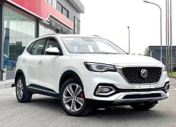 MG HS 2.0 giảm giá 'khủng', rẻ ngang Hyundai KONA