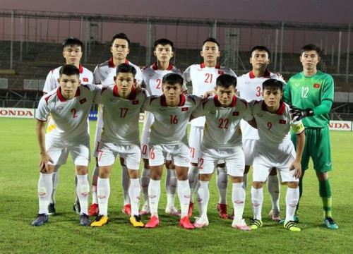 Đè bẹp U23 Kyrgyzstan, U23 Việt Nam bất bại trước vòng loại U23 châu Á