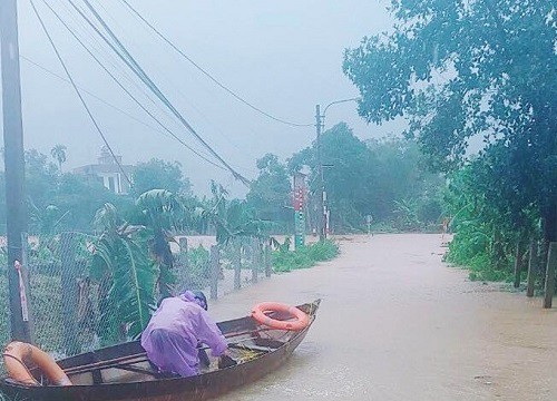 Học sinh Hòa Vang, Đà Nẵng có thể phải tiếp tục ở nhà vì mưa ngập