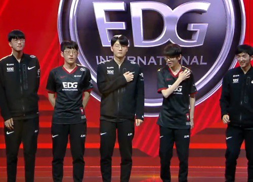 Hủy diệt EDG nhưng Ssumday vẫn bị chỉ trích vì Malphite, T1 cũng bị "vạ lây"