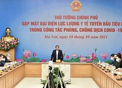 Thủ tướng Phạm Minh Chính: 'Thấu hiểu sự hy sinh của lực lượng tuyến đầu suốt 600 ngày qua...'