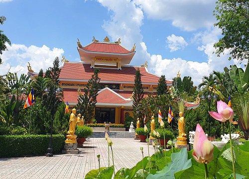 Cận cảnh khu nghĩa trang tại Bình Dương - nơi ngày mai sẽ an táng vợ cũ ông Dũng "lò vôi", choáng ngợp bởi sự tráng lệ và mức giá lên tới hàng tỷ đồng/khu mộ