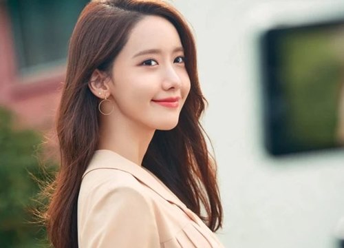 "Center quốc dân" Yoona thì cũng có ảnh dìm thôi: Sự khác biệt trong MV 12 năm trước khiến dân tình không tin vào mắt mình