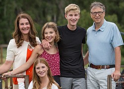 Con trai duy nhất của tỷ phú Bill Gates lộ diện trong đám cưới của chị cả, vẻ ngoài hút hồn với tính cách đặc biệt