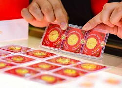 Giá vàng hôm nay 21/10: Sức ép gia tăng, vàng lên giá