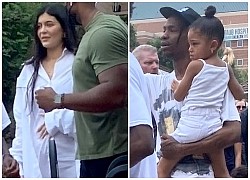 Kylie Jenner cãi nhau to với Travis Scott giữa lúc mang thai, nghi vấn sắp chia tay một lần nữa?