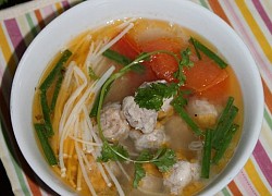 Món canh thịt viên nấu nấm cực dễ làm