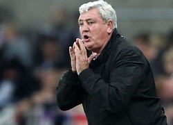 Newcastle chia tay huấn luyện viên Steve Bruce