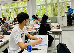 Nhiều trường đại học ở TP.HCM cho sinh viên trở lại trường