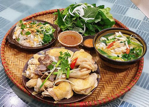 Những mâm cơm chiều 'nấu vội' trong 45 phút của bà mẹ bận rộn ở Hải Phòng