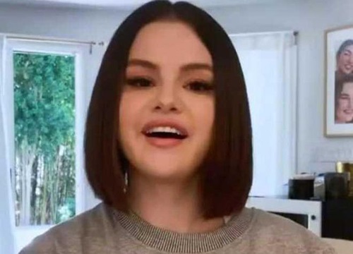 Selena Gomez trông cực lạ lẫm khi cắt phăng mái tóc dài, nhan sắc chuẩn 'Công chúa Disney'