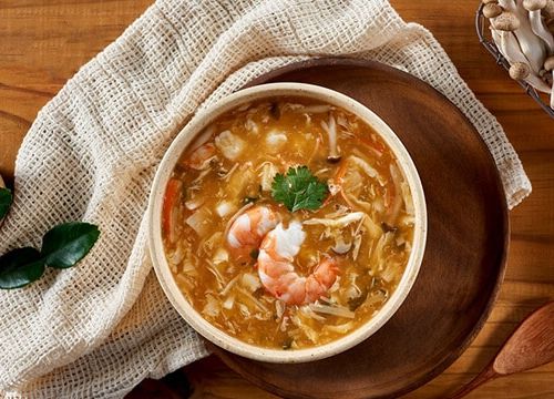 Súp tomyum hải sản