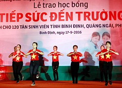 Tiếp sức đến trường