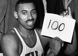 Video phục chế màu cho thấy Wilt Chamberlain chuẩn với danh xưng "quái vật"