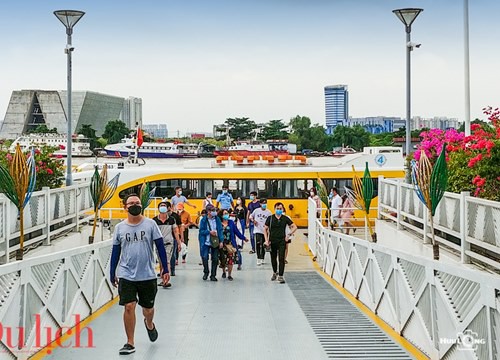 Du ngoạn waterbus, ngắm hoàng hôn "ướp mật" trên sông Sài Gòn