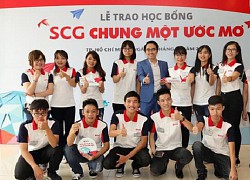 Học bổng &#8216;Sharing the dream&#8217; cho tân sinh viên