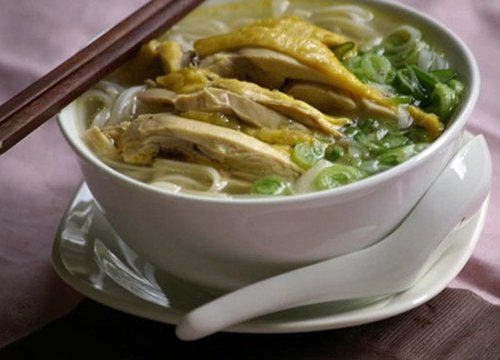 Món phở gà đơn giản mà ngon tuyệt tại nhà