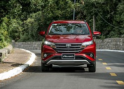 Mua xe gia đình, chọn Toyota Rush hay Suzuki XL7