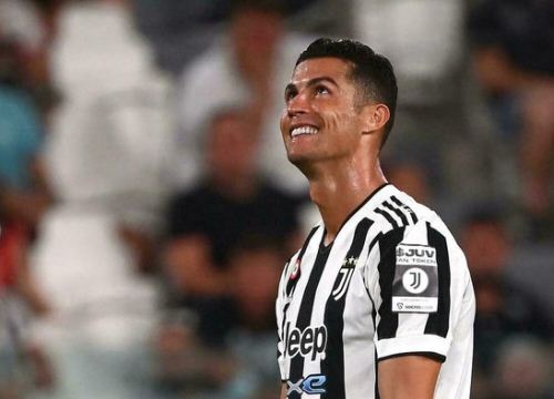 Nhìn lại những góc khuất trong vụ 'quay xe' thế kỷ của Ronaldo