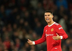 Ronaldo 'mắng' cầu thủ MU không biết xấu hổ