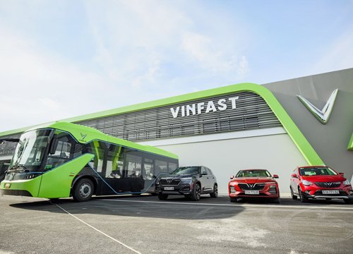 Tuyến xe buýt điện thông minh đầu tiên của VinBus bắt đầu lăn bánh tại Phú Quốc