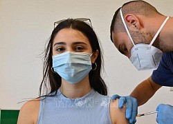 Italy có kế hoạch tiêm đại trà mũi vaccine tăng cường phòng COVID-19