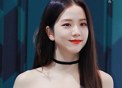 Jisoo từng suốt ngày đeo choker tới phát ngốt, soi vào mới hiểu lý do ẩn giấu