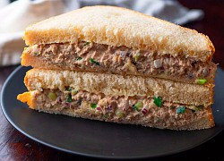 Món sandwich cá ngừ hộp cho bữa sáng