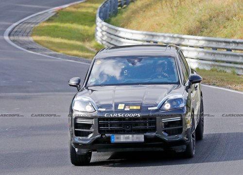 Porsche Cayenne 2022 lộ diện