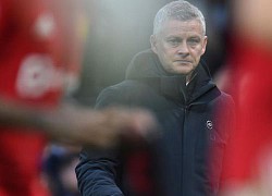 Solskjaer quá hiền, còn Ronaldo là gánh nặng