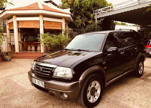 Suzuki Grand Vitara 7 chỗ hiếm gặp tại Việt Nam